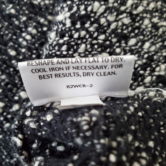 EILEEN FISHER M Tweed Knit LS Sweater Black White Italian Cotton Yarn Casual - Picture 10 of 13